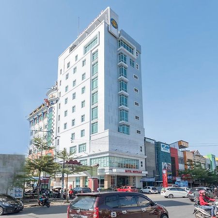 Oyo 1114 Hotel Denpasar Makassar Exterior photo